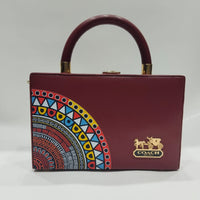 Luxury Women’s Designer Handbag with Premium Finish and Elegant Pattern