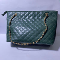 Elegant Women’s Quilted Tote Bag with Chain Strap and Spacious Design
