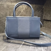 Chic Women’s Textured Handbag with Top Handle and Crossbody Strap